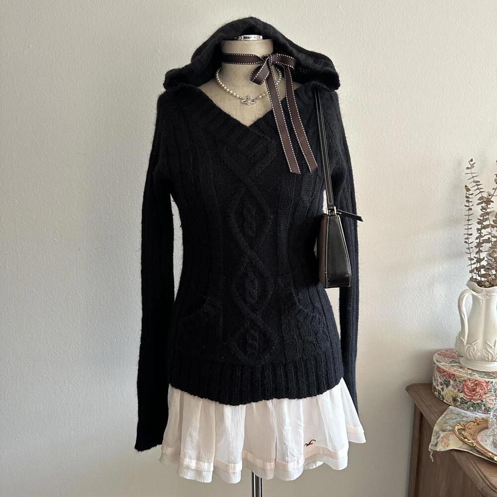 Black cable knit wool hoodie